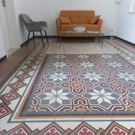 Liberty Apartment Галатоне Екстериор снимка