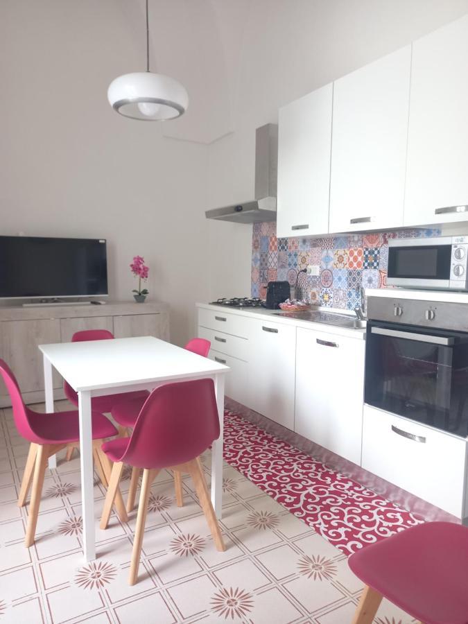 Liberty Apartment Галатоне Екстериор снимка