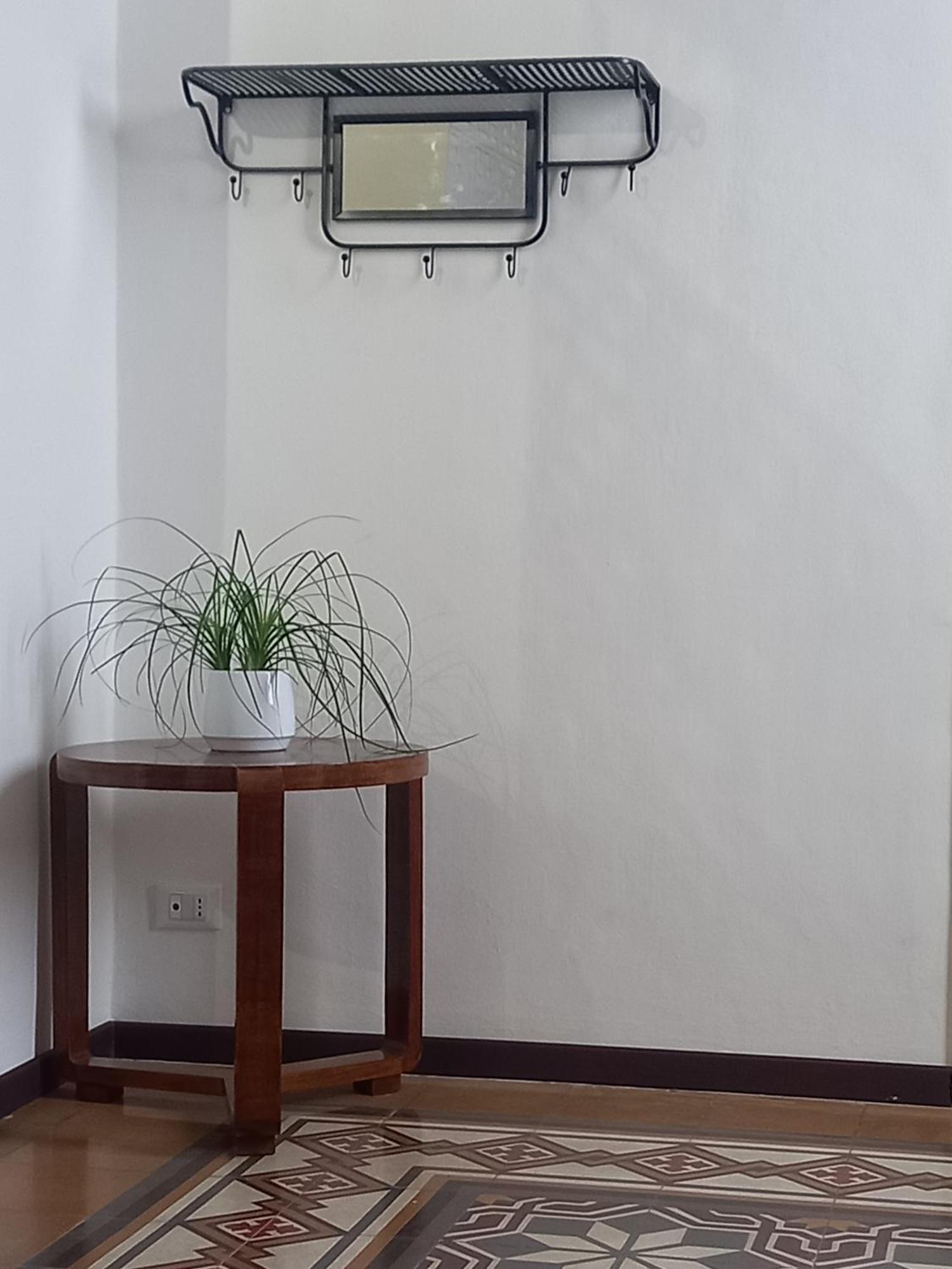 Liberty Apartment Галатоне Екстериор снимка